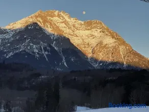 Reflets de montagnes - Image 1