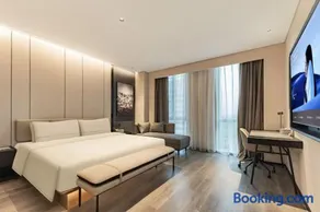 Atour Hotel Qingdao High-tech Zone Shimao Shopping Center - Image 1