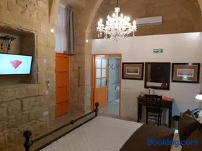 The Hidden Gem Boutique Hotel - Image 4