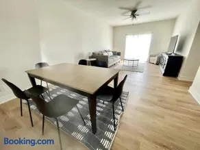 Papillion The White Pine Modern Spacious with Garage - Image 2