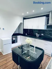 Luxury New Home - Image 2
