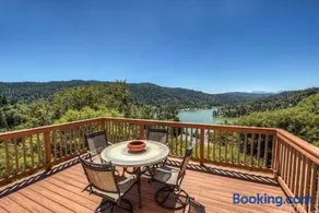 Best View of the Lake! Huge Deck! - Image 2