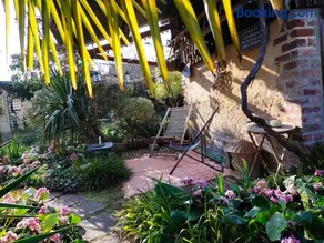 Le Jardin Yuccas - Cosy cottage in the Loir& Loire Valleys - Image 1