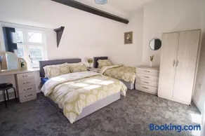 Stunning Countryside Retreat & Getaway! - Image 2