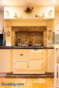 H Oxencombe Farm House - Image 3