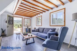 Solea Cottage - Bright Escape in Skopelos - Image 1
