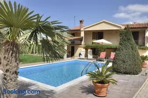 Villa Maria - Image 4