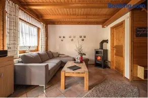 Fantástico apartamento apta para familias con jardín, terraza y barbacoa | Vistas al jardín - Image 2