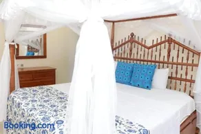 Tembo Beach Cottage , Ocean Beach Drive - Image 5