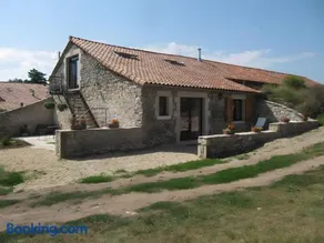 Domaine De Jassenove - Image 2