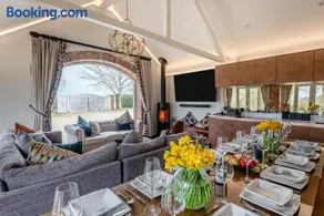 5 Bed in Haceby oc-c31061 - Image 2