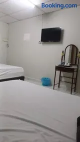 Wonderful Motel - Image 1