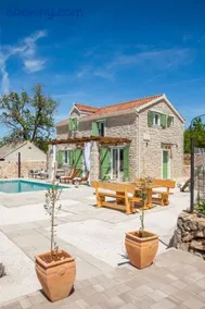 Villa Cavalleria Rusticana with heated pool and vineyard - Image 2