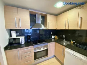 Cozy apartment with parking & swimming pool - Image 3