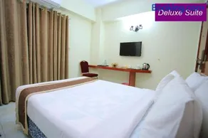 Royal Beach Resort - Image 4