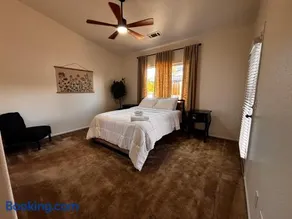 Route 66 Rest Stop Retreat - Image 3