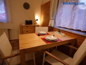 Fachwerkhaus in ruhiger Altstadt by Rabe - eigene Terrasse, Smart-TV, Netflix - Image 3