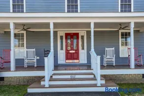 Modest Junxtion - Lovingly Restored Home in Historic Cape Charles! - Image 2