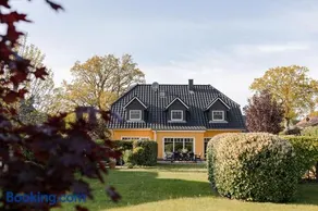 Landhausvilla Herrgarden - Image 1