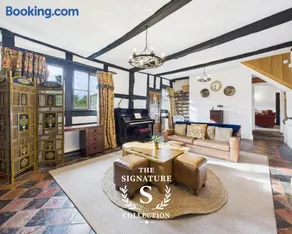 Mainstone House by Signature Stays - Luxury Retreat - HotTub - Image 2