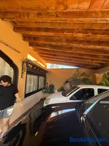 Hermosa hacienda con cenote y alberca privada - Image 3