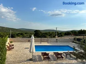 Dalmatian country house Irena - Image 1