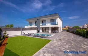 Villa Bura - Image 2