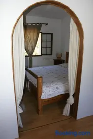 Accommodation in a farmhouse with breathtaking views - Image 3