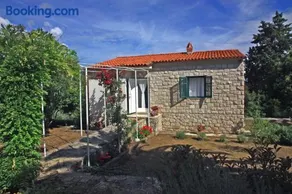Seaside holiday house Postira, Brac - 13001 - Image 2