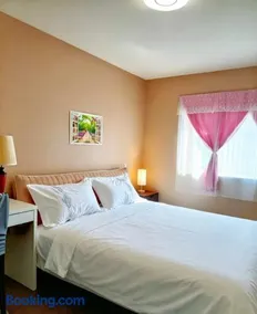 Cozy Home Vancouver 10 Minutes To Downtown BC Place - Image 3