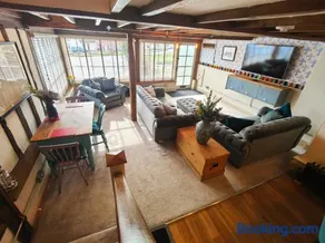 Chinnerys Country Cottage - Image 4
