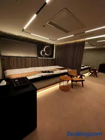 LAGUNA Stay - Image 3