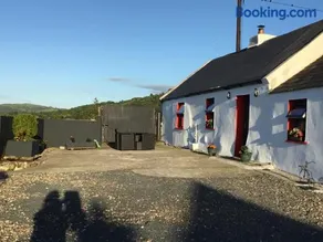 Cosy Cottage Broadford - Image 1