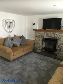 The Cottage - Image 3