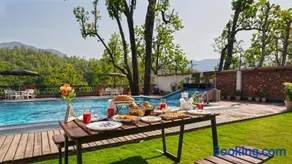 SaffronStays Varenya Villa - Image 1