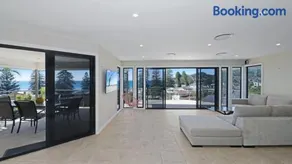 Agave Cove - Great Spot In The Heart Of Avoca! - Image 3