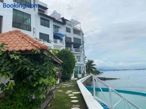 Live an adventure in Taboga 1 - Image 2