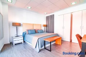 EDomus Medellin 1485 Suites - Image 1
