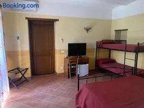 Country House Agriturismo Ciuccunit - Image 2