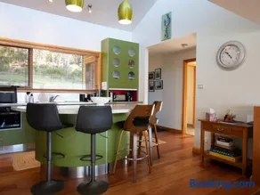 Breathtaking Views - 3 Bedroom House - Image 4