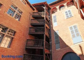 Duplex climatisé dans un monument historique - Image 2