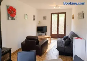 Maison charmante à Seigy, vue sur jardin, accepte animaux. - Image 1
