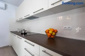 Villa Elm - Image 2