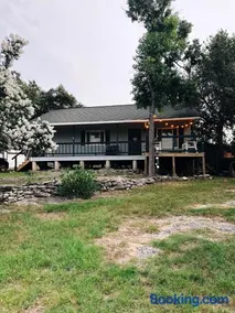 Lake View, Sleeps 8, HotTub, Firepit, Pet Friendly! - Image 4