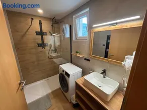 Anita Apartments - Image 4
