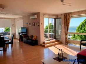 Sunset Dream Apartment with a panoramic seaview - Image 1