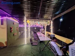 The Roxx family Restaurants - Image 2