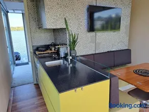 AquaHome - NP de Biesbosch - Bijzonder overnachten op een houseboat! - Image 5