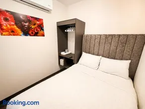 Barrio Inn Padre Mier Hostal & Suites - Image 2