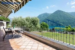 Villa con piscina, griglia e terrazza | Vista sul lago - Image 1